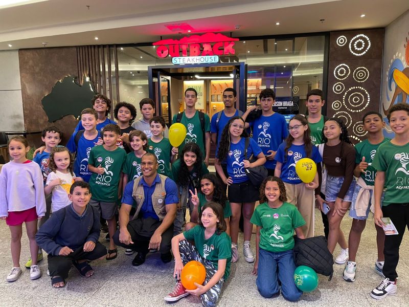 Destaques educacionais ganham visita ao Outback